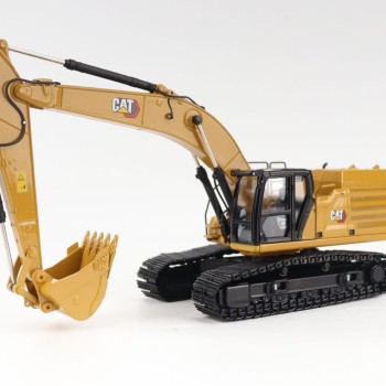 Diecast Masters 85792 - Caterpillar CAT 352 Next Gen Excavator High Line Series New 2026 - Scale 1:50