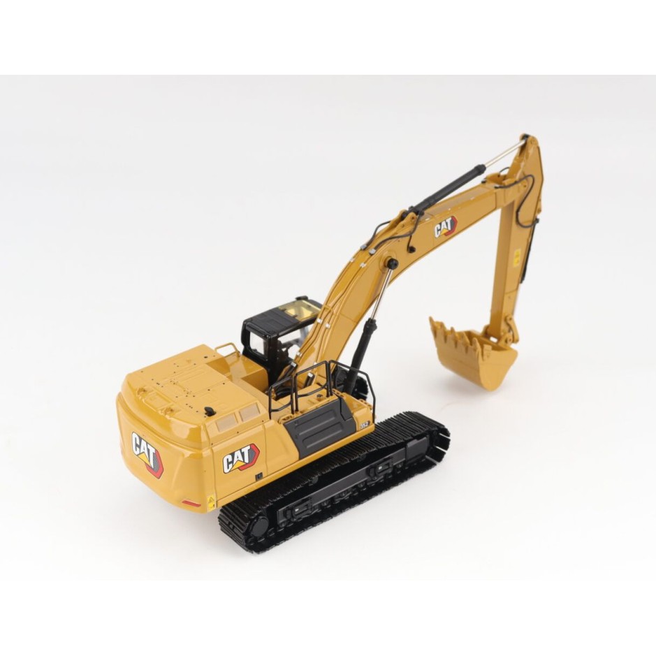 Diecast Masters 85792 - Caterpillar CAT 352 Next Gen Excavator High Line Series New 2026 - Scale 1:50