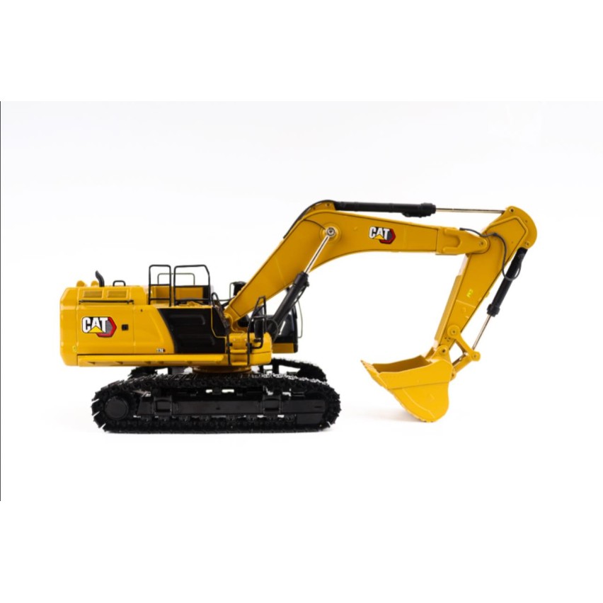 Diecast Masters 85793 - Caterpillar CAT 374 Next Gen Excavator High Line Series - Scale 1:50