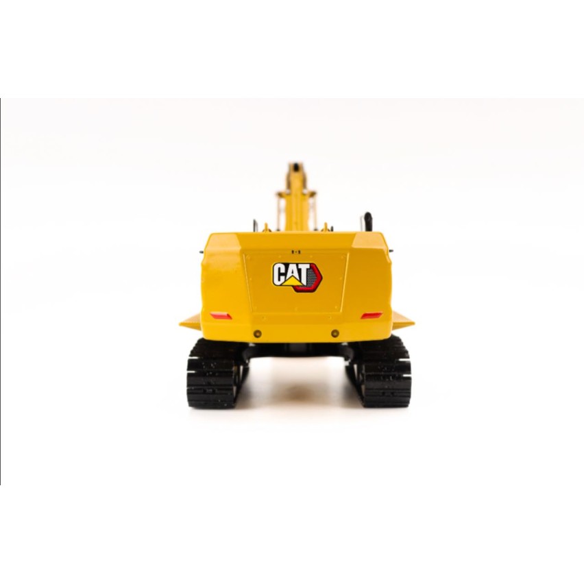Diecast Masters 85793 - Caterpillar CAT 374 Next Gen Excavator High Line Series - Scale 1:50