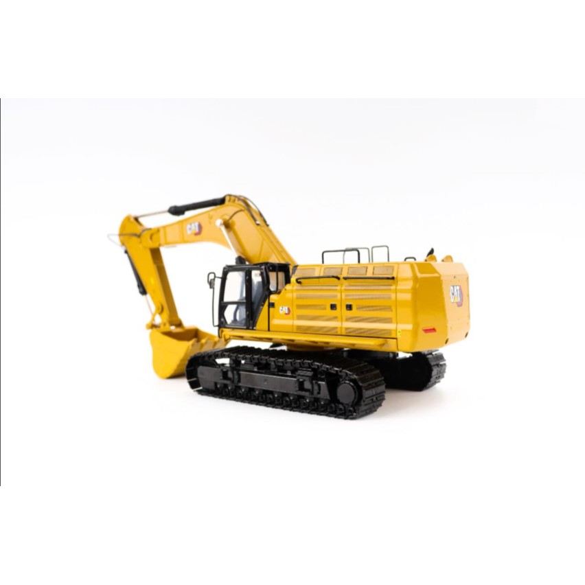 Diecast Masters 85793 - Caterpillar CAT 374 Next Gen Excavator High Line Series - Scale 1:50