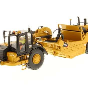 Diecast Masters 85921 - Caterpillar CAT 627K Wheel Tractor Scraper High Line - Scale 1:50