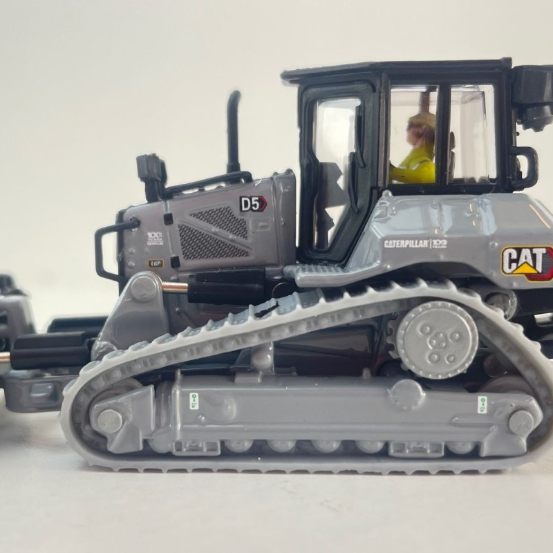 Diecast Masters 85953BGC - CAT D5 LGP Track-Type Tractor With Centennial Grey Limited 2025 - Scale 1:87