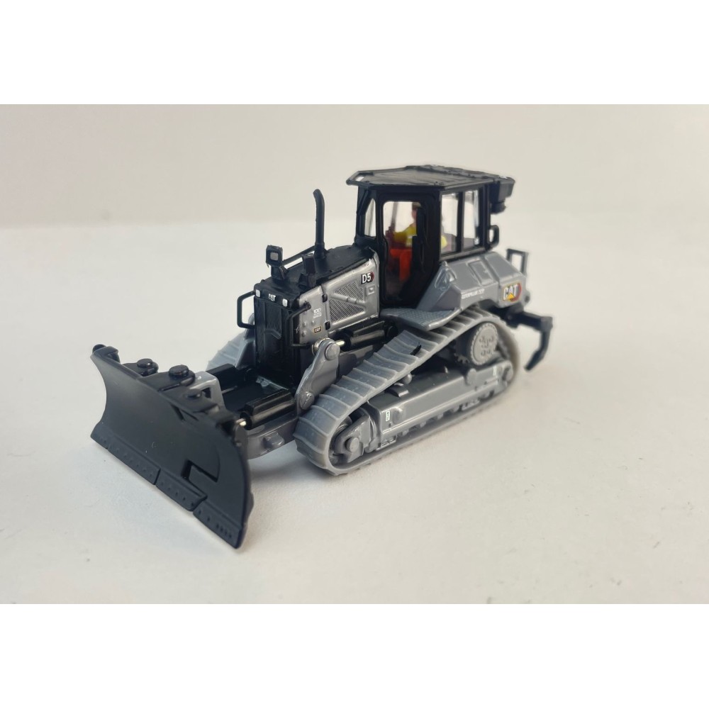 Diecast Masters 85953BGC - CAT D5 LGP Track-Type Tractor With Centennial Grey Limited 2025 - Scale 1:87