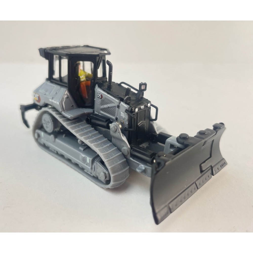 Diecast Masters 85953BGC - CAT D5 LGP Track-Type Tractor With Centennial Grey Limited 2025 - Scale 1:87