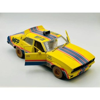 DDA Collectibles DDA022 C Ford XB Falcon - Mad Max Movie Big Bopper V8 Interceptor Dirty Version Chase Edition Scale 1:18