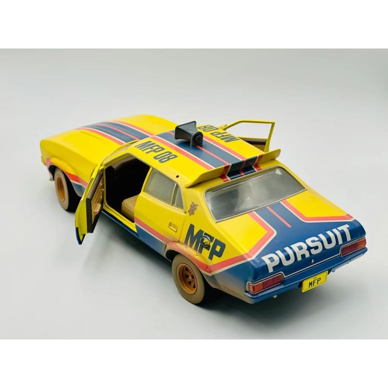 DDA Collectibles DDA022 C Ford XB Falcon - Mad Max Movie Big Bopper V8 Interceptor Dirty Version Chase Edition Scale 1:18