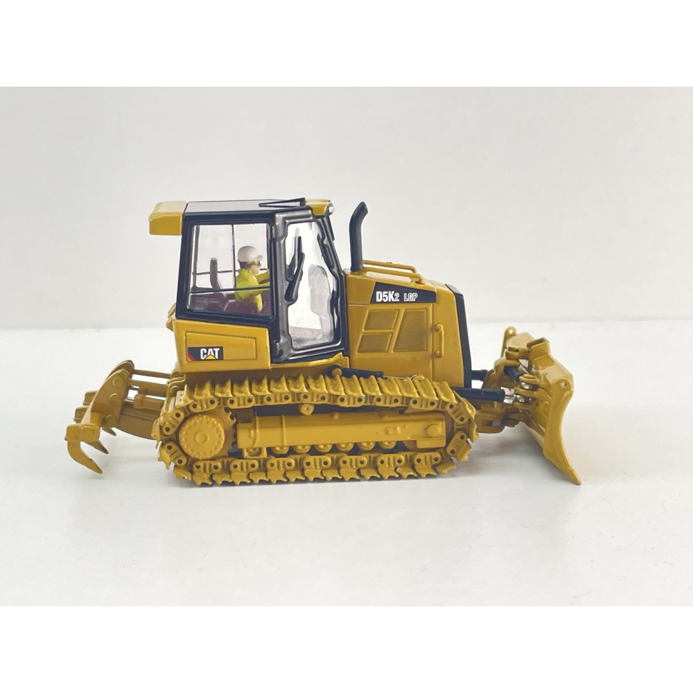Diecast Masters 85281 C - Caterpillar CAT D5 K2 LGP Track-Type Tractor Dozer Core Classic - Scale 1:50