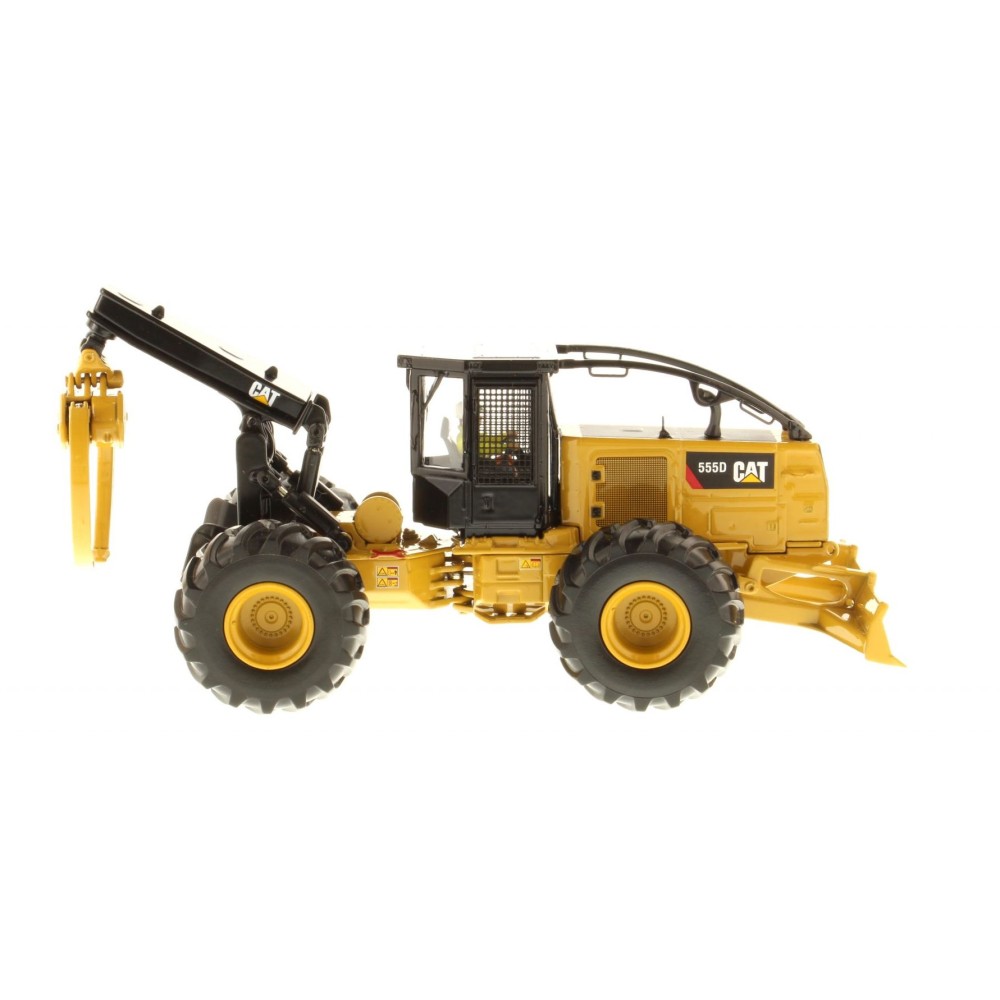 Diecast Masters 85932 - Caterpillar CAT 555D Wheel Skidder Log Harvester High Line - Scale 1:50