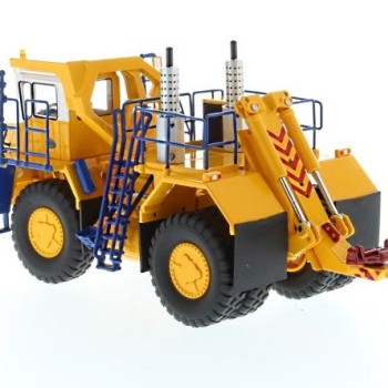 BELAZ 7447 Medium Recovery Truck  - Scale 1:50
