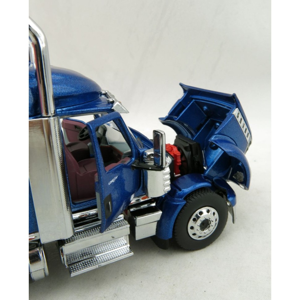 Diecast Masters 71026 - International LoneStar Sleeper Cab Truck Blue Metallic - Scale 1:50