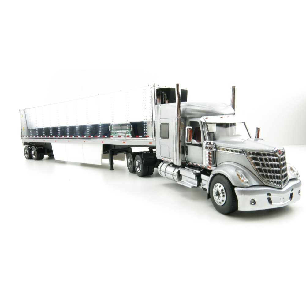 Diecast Masters 71043 - International LoneStar Truck Silver with 53' Chrome Plated Refrigerated Trailer - Scale 1:50