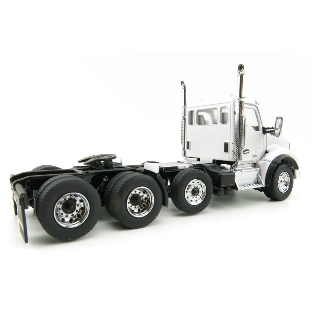 Diecast Masters 71058 - Kenworth T880  Tandem Metallic white SBFA Day Cab Pusher-Axle Prime Mover - Scale 1:50