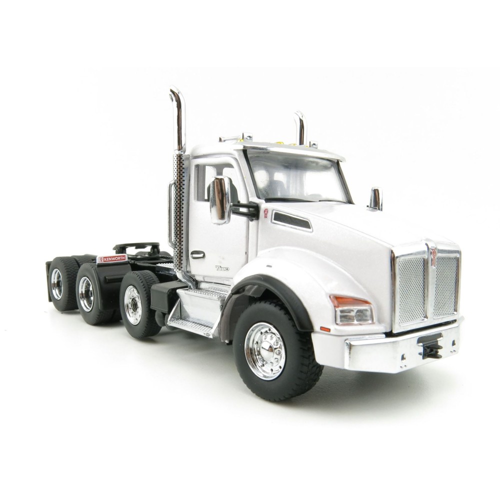 Diecast Masters 71058 - Kenworth T880  Tandem Metallic white SBFA Day Cab Pusher-Axle Prime Mover - Scale 1:50