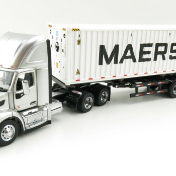 Diecast Masters 71069 - Peterbilt 579 Silver Day Cab Truck with Skel Trailer and 40ft Maersk Container - Scale 1:50