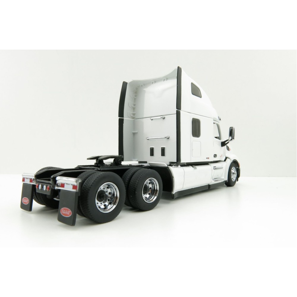 Diecast Masters 71072 - Peterbilt 579 UltraLoft 6x4 Prime Moder Truck White Cab - Scale 1:50