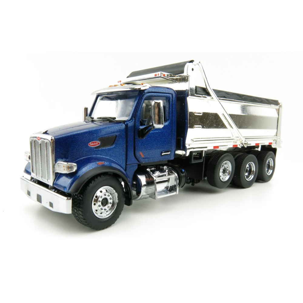 Diecast Masters 71073 - Peterbilt 567 Dump Truck Blue with Chromed Dump Body  - Scale 1:50