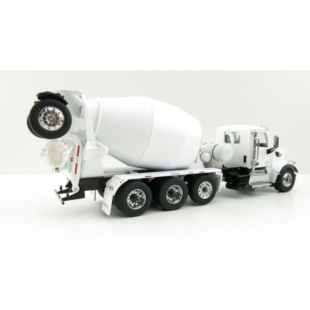 Diecast Masters 71074 - Peterbilt 579 Truck White with McNeilus Bridgemaster Concrete Mixer  - Scale 1:50