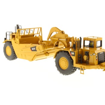Diecast Masters 85175C - Caterpillar CAT 657G Wheel Tractor Scraper - Scale 1:50