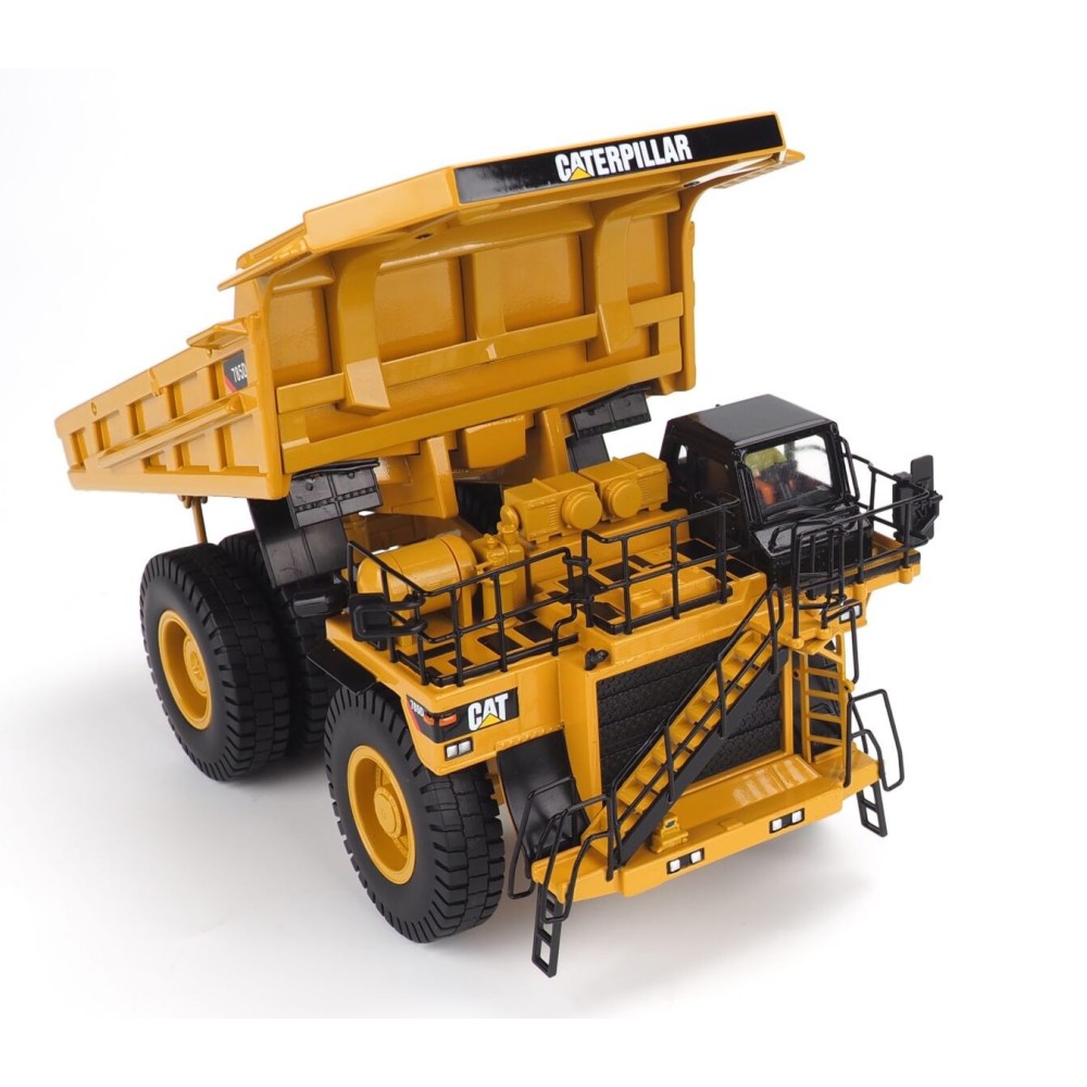 Diecast Masters 85216C - Caterpillar CAT 785D Off-Highway Mining Dump Truck Scale 1:50