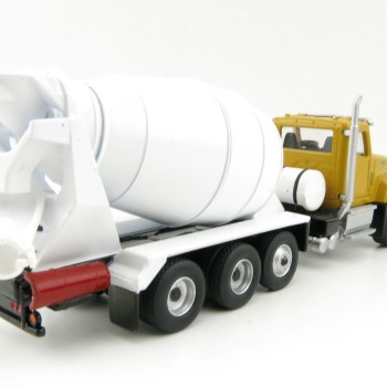 Diecast Masters 85512 - CAT Caterpillar CT681 Concrete Mixer Truck - Scale 1:87