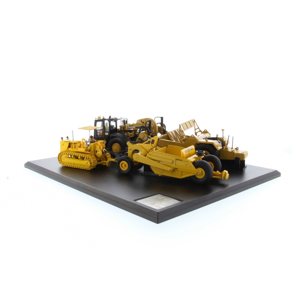 Diecast Masters 85563 - Caterpillar D7C/70 and CAT 621K Motor Scraper Evolution Series New 2022 - Scale 1:50