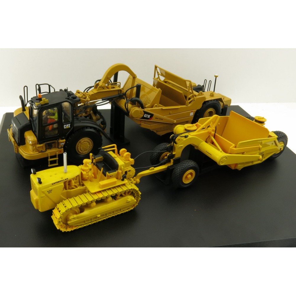 Diecast Masters 85563 - Caterpillar D7C/70 and CAT 621K Motor Scraper Evolution Series New 2022 - Scale 1:50