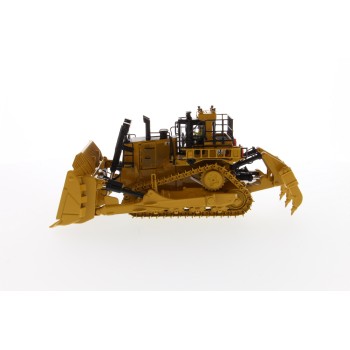 Diecast Masters 85604 - Caterpillar CAT D11 Fusion Track Type Tractor Dozer High Line - Scale 1:50