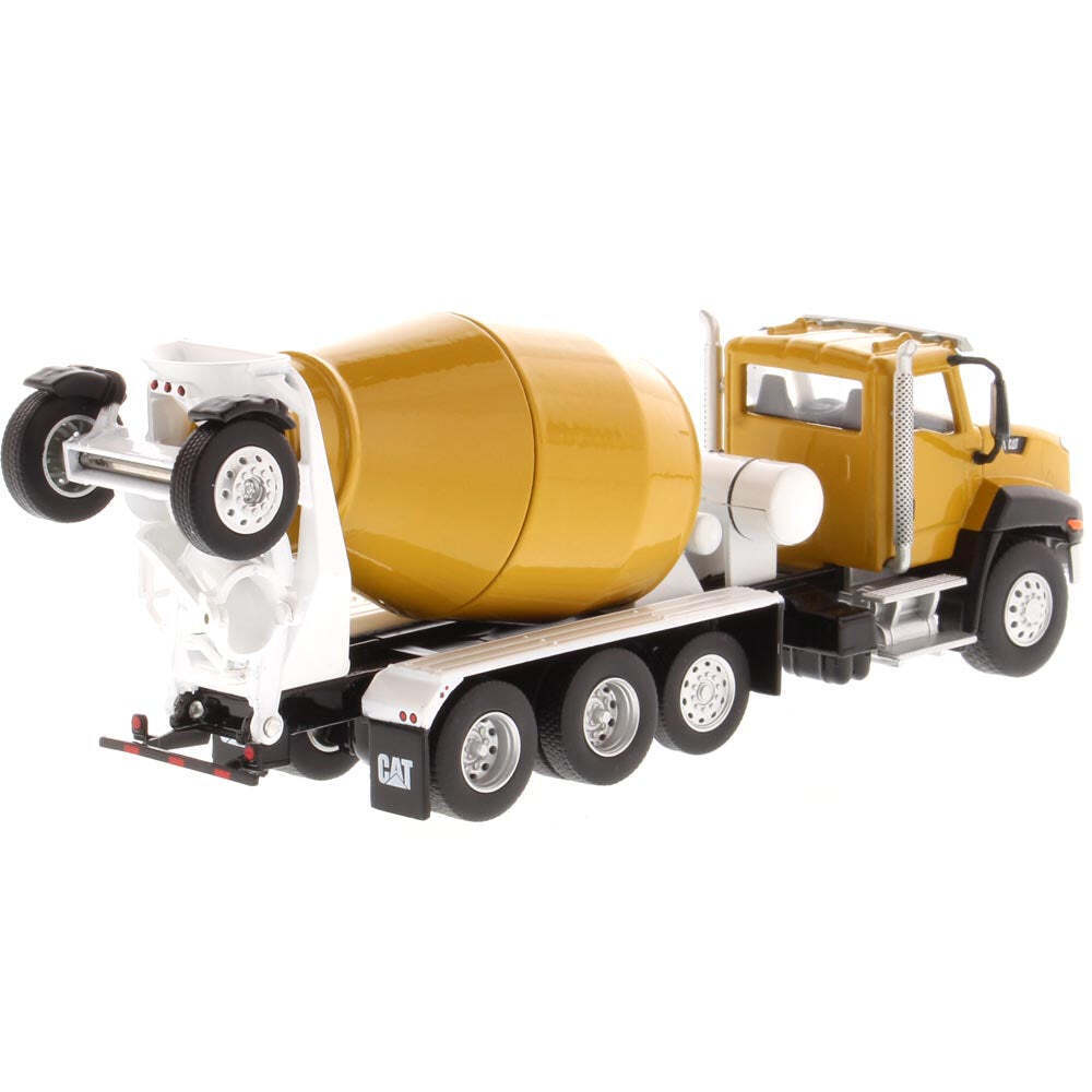 Diecast Masters 85632 - Caterpillar CAT CT660 McNeilus Bridgemaster Concrete Mixer - Scale 1:64
