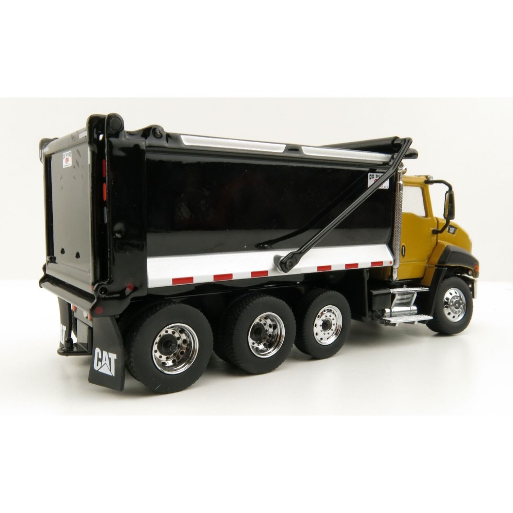 Diecast Masters 85668 - Caterpillar CAT CT 660 SB OX Stampede Dump Truck  - Scale 1:50