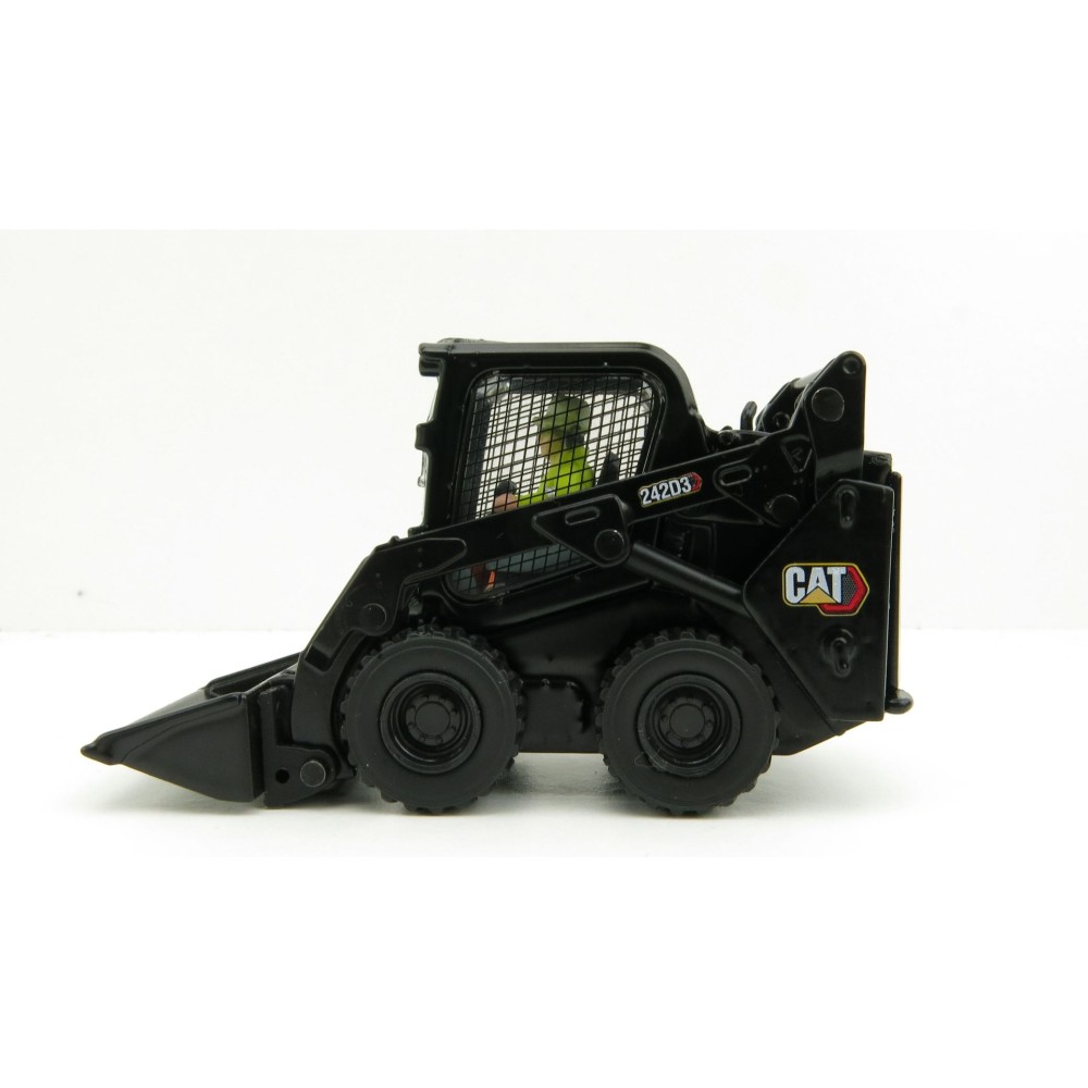 Diecast Masters 85676 BK - Caterpillar Cat 242 D3 Skid Steer Loader Black New 2022 - Scale 1:50