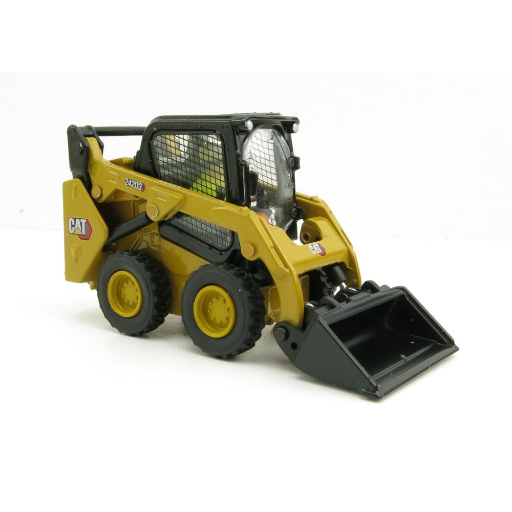 Diecast Masters 85676 - Caterpillar Cat 242 D3 Skid Steer Loader New 2022 - Scale 1:50