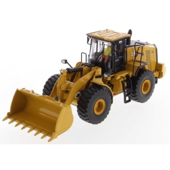 Diecast Masters 85686 - Caterpillar CAT 966 Wheel Loader High Line - Scale 1:50
