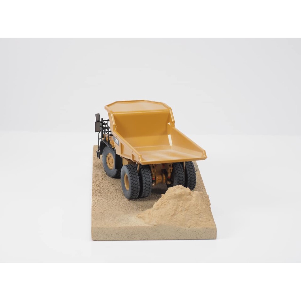 Diecast Masters 85756 - Caterpillar CAT 770 Off-Highway Truck Weathered Series - Scale 1:50
