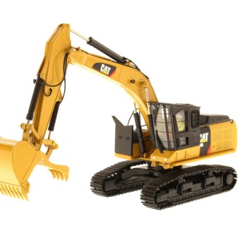 Diecast Masters 85923 - Caterpillar Cat 568 GF Tracked Road Builder Forestry High Line - Scale 1:50