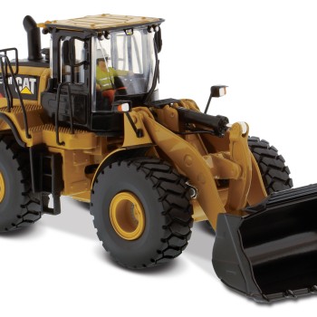 Diecast Masters 85928 - Caterpillar CAT 966M Four Wheel Loader High Line - Scale 1:50