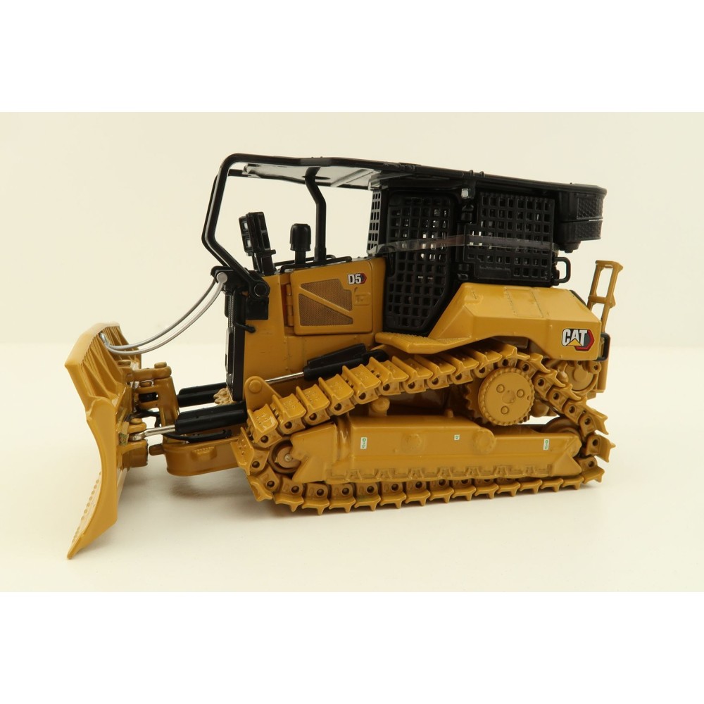 Diecast Masters 85955 - Caterpillar CAT D5 XR Fire Suppression Dozer High Line - Scale 1:50