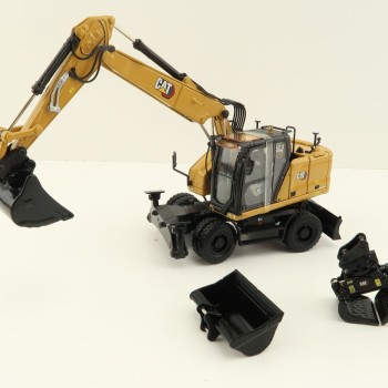 Diecast Masters 85956 - Caterpillar CAT M318 Wheeled Excavator & Attachments High Line - Scale 1:50
