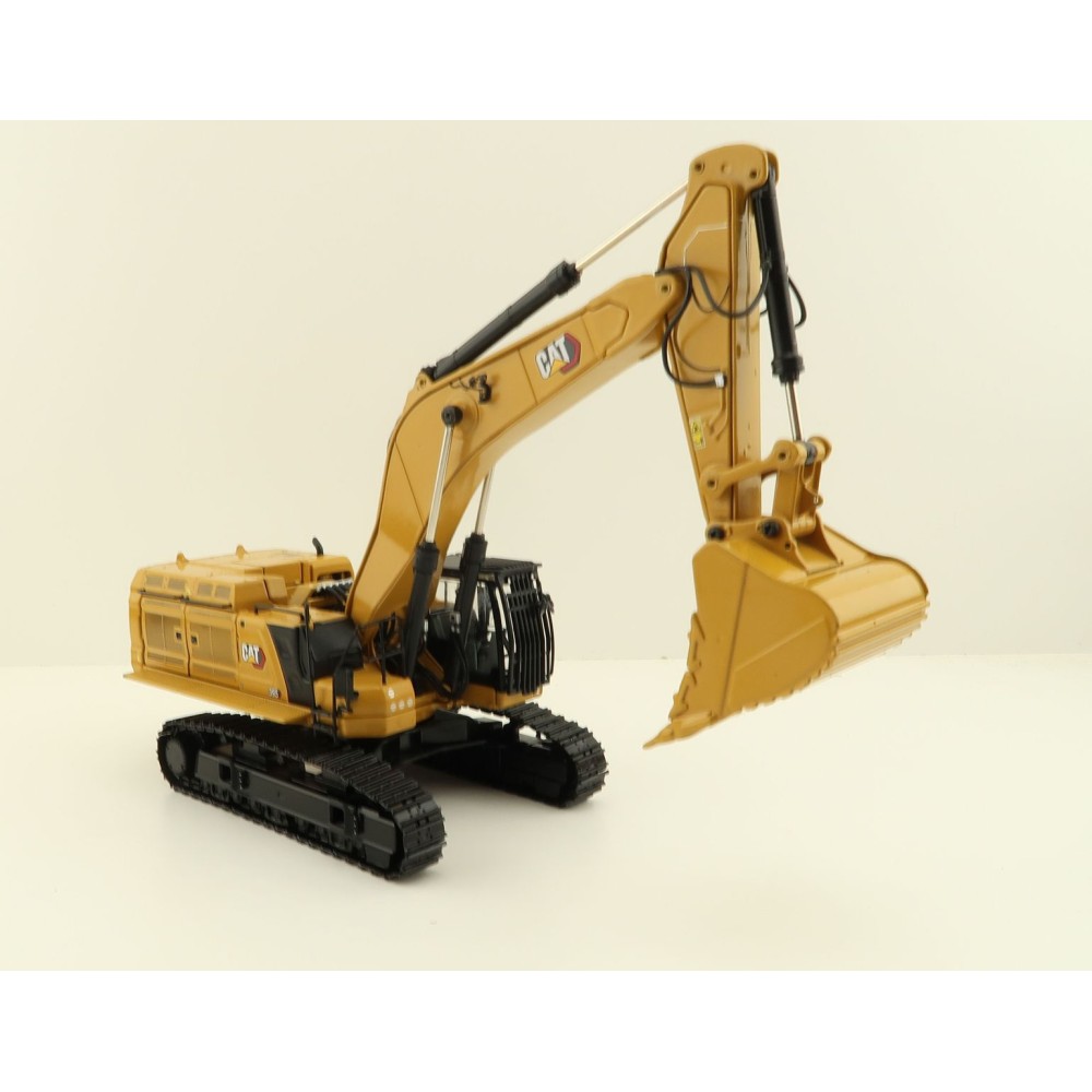 Diecast Masters 85959 - Caterpillar CAT 395 Large Hydraulic Excavator High Line - Scale 1:50 