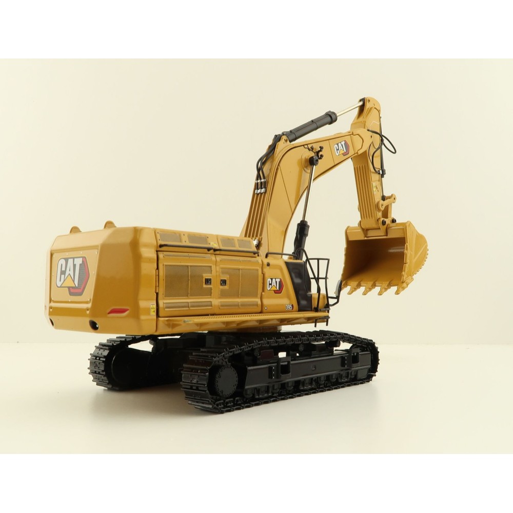 Diecast Masters 85959 - Caterpillar CAT 395 Large Hydraulic Excavator High Line - Scale 1:50 