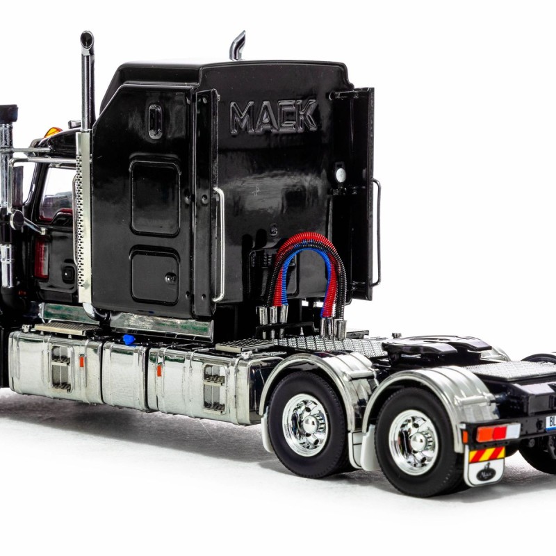 Drake Collectibles Z01516 - Australian Mack Super-liner Prime Mover Truck 6x4 Late Edition Black - Scale 1:50