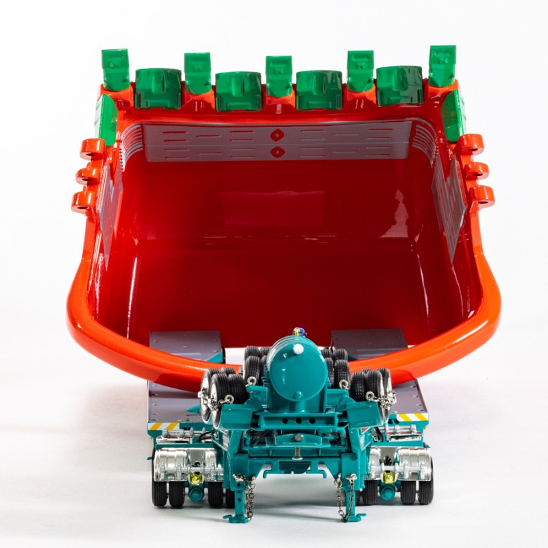 Drake ZT09331 Drake 2x8 Dolly and 4x8 Dragline Bucket Trailer with ESCO Bucket Toll - Scale 1:50