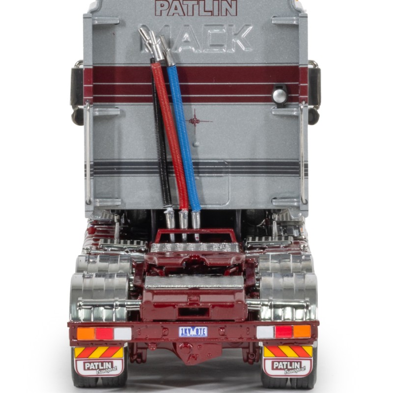 Drake Collectibles Z01572 - Australian Mack Super-liner Prime Mover Truck 6x4 Patlin Transport - Scale 1:50