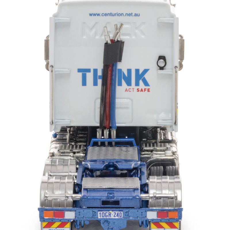 Drake Collectibles Z01594 - Australian Mack Super-liner Prime Mover Truck 6x4 Centurion - Scale 1:50