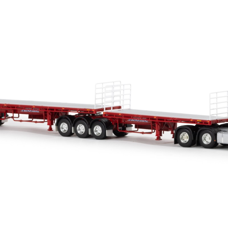 WSI 01-3910 – Volvo FH4 6x4 Prime Mover with B-Double Trailer – Borger Cranes - Scale 1:50
