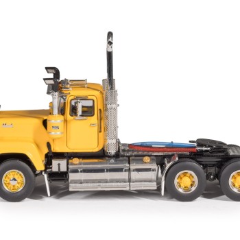Drake Collectibles Z01683 - Mack Superliner Day Cab 6x4 Prime Mover Series 1 Yellow Black - Scale 1:50