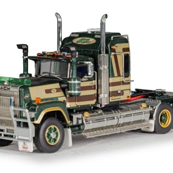 Drake Z88013 AUSTRALIAN Mack Bicentennial Super-liner John Stuart - Scale 1:50