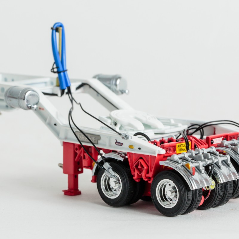 Drake ZT09168 - Australian Drake 2x8 Dolly Red and White - Scale 1:50