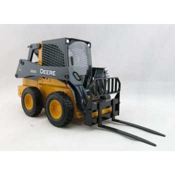 Ertl 45461 - John Deere 320E Skid Steer Loader - Prestige Collection - Scale 1:16