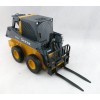 Ertl 45461 - John Deere 320E Skid Steer Loader - Prestige Collection - Scale 1:16